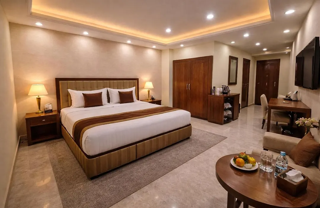 Hotel Kasa Nest Couple Friendly Hotels Near Tilak Nagar Metro Station-1